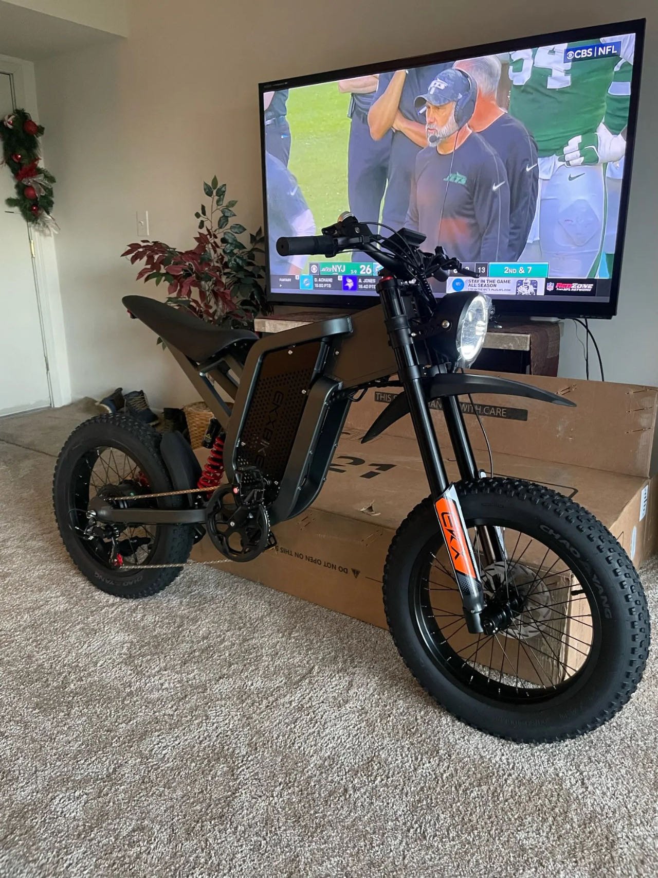 Click to view full screen EKX X21 Fat Tire Electric Bike photo review