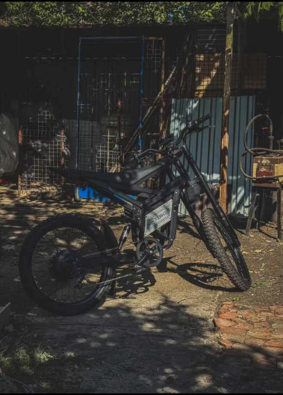 Click to view full screen FVKING E6 Electric Bike photo review